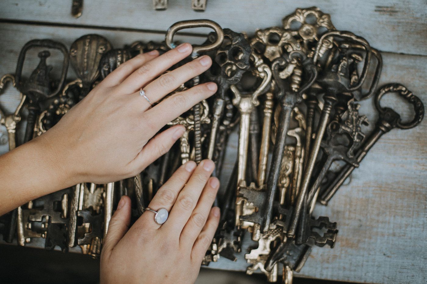How to get around a dating app ban, answered